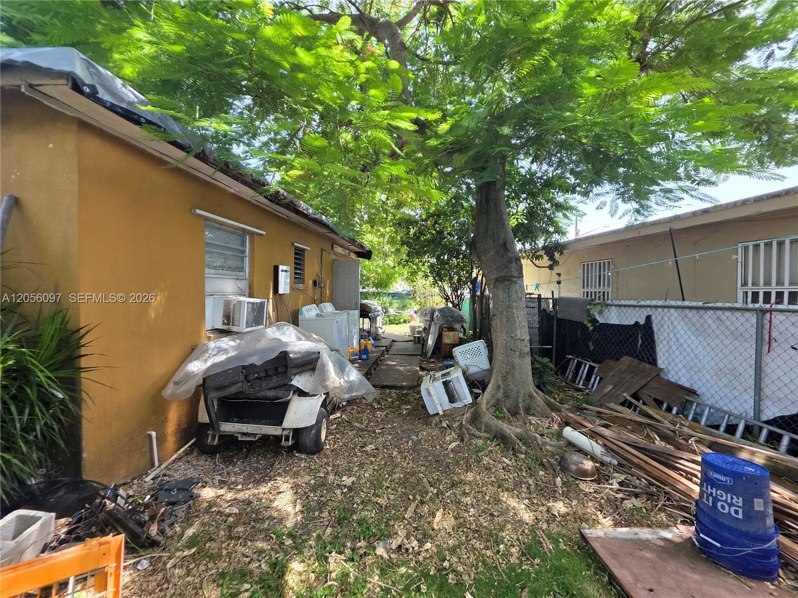 722 SW 3rd Ave photo 6