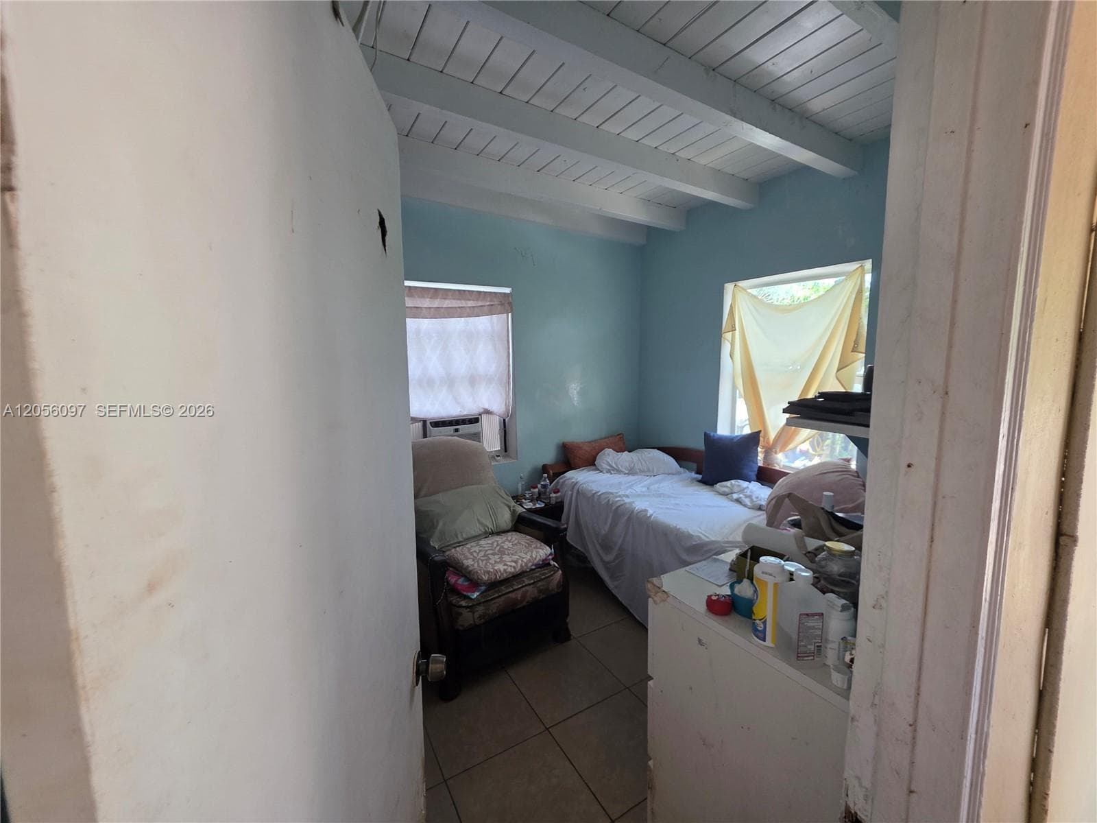 722 SW 3rd Ave photo 9