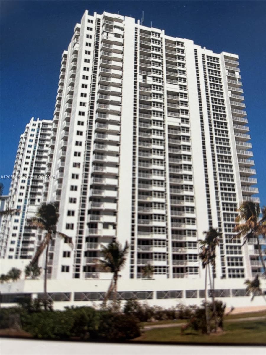 Renaissance II · #1207 in Pompano Beach - Photo 1