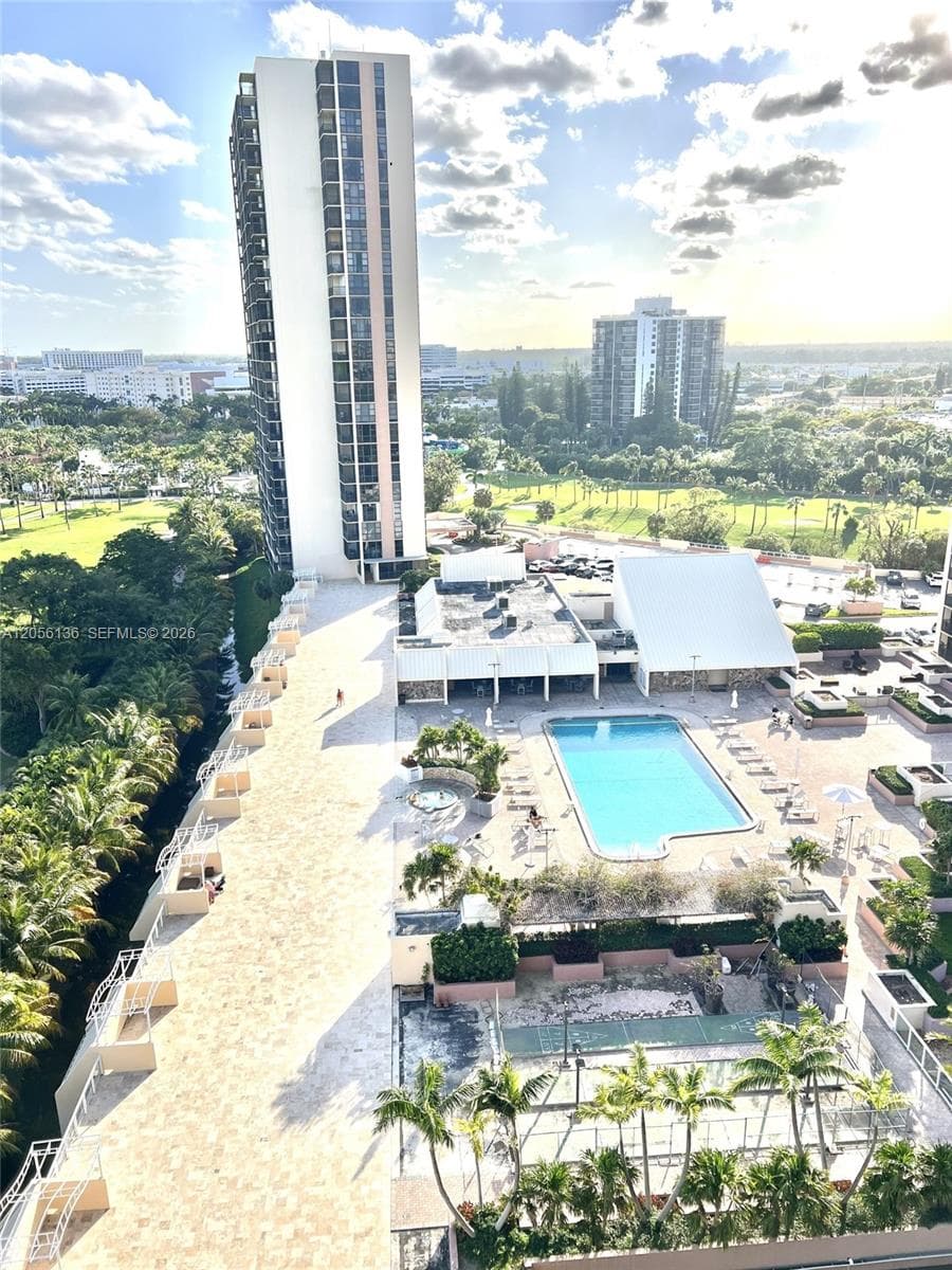 CORONADO CONDOMINIUM · #2603 in Aventura - Photo 3