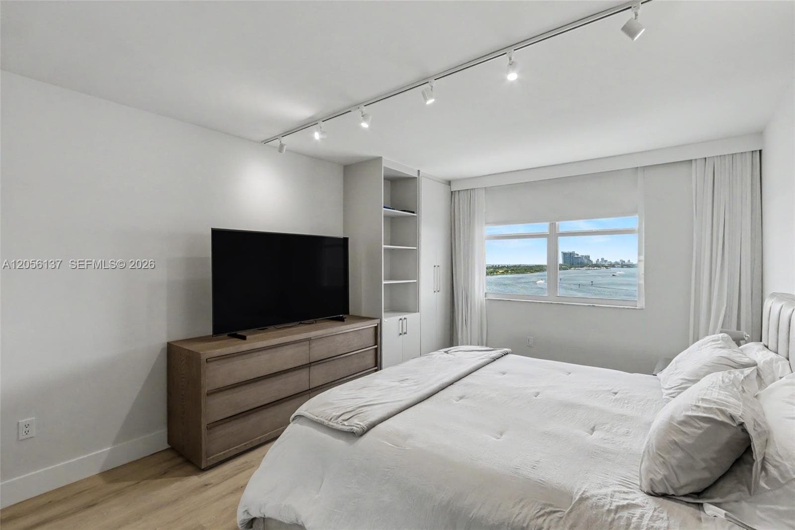 ARLEN HOUSE WEST · #822 in Sunny Isles Beach - Photo 32