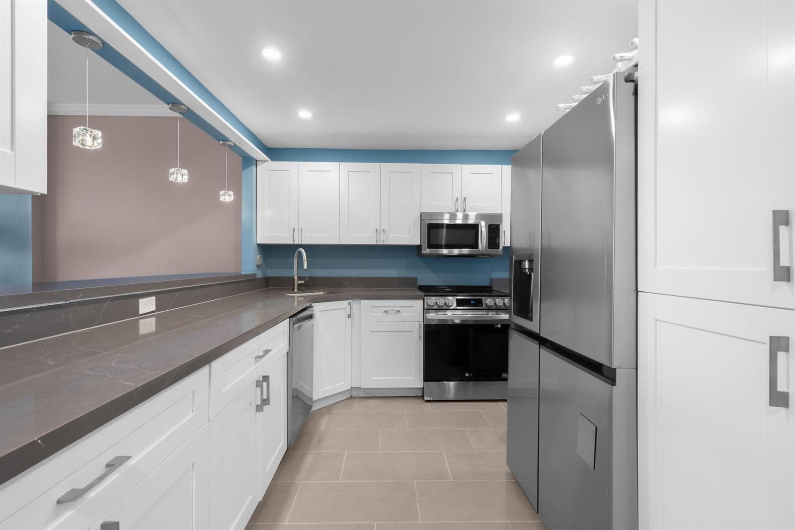 4-web-or-mls-1600 S Ocean Dr PHC, Hollyw