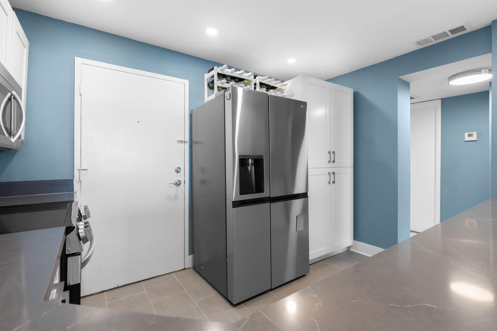 6-web-or-mls-1600 S Ocean Dr PHC, Hollyw