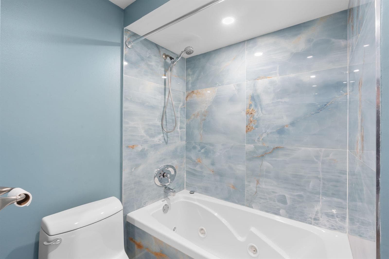 19-web-or-mls-1600 S Ocean Dr PHC, Holly