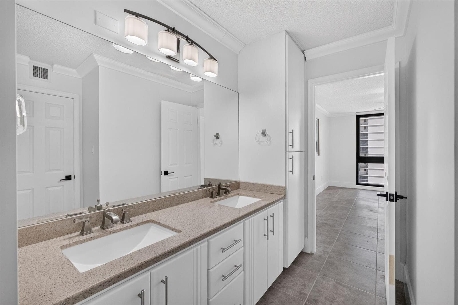 24-web-or-mls-5D1A3297
