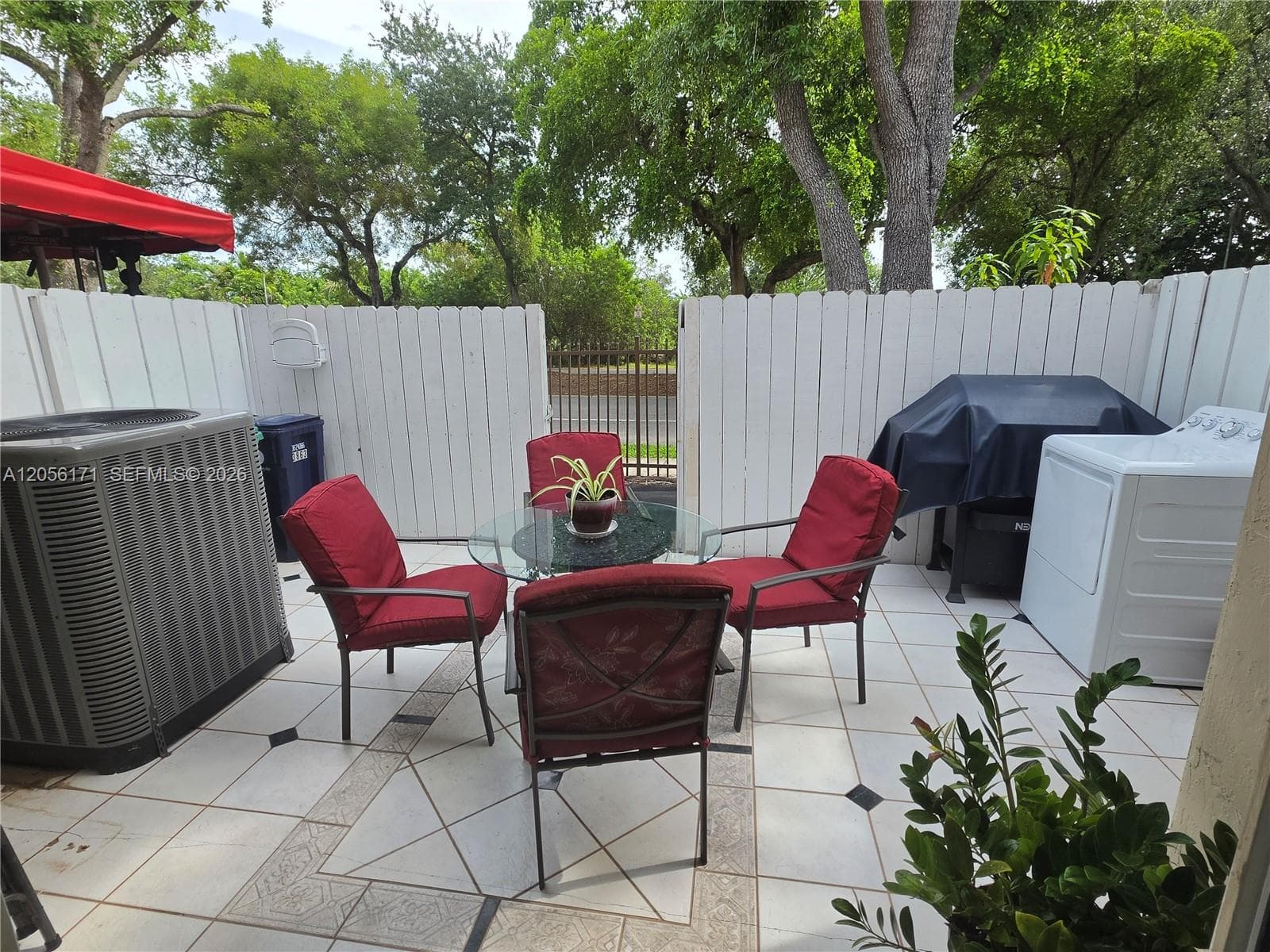 13863 SW 62nd Ter photo 6