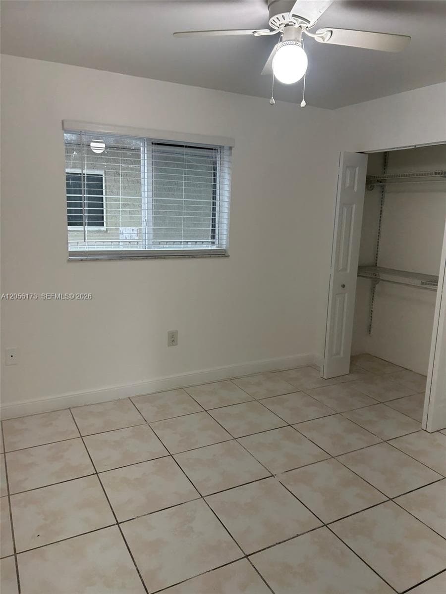 SAMARI LAKE EAST CONDO · #2456 in Hialeah Gardens - Photo 30