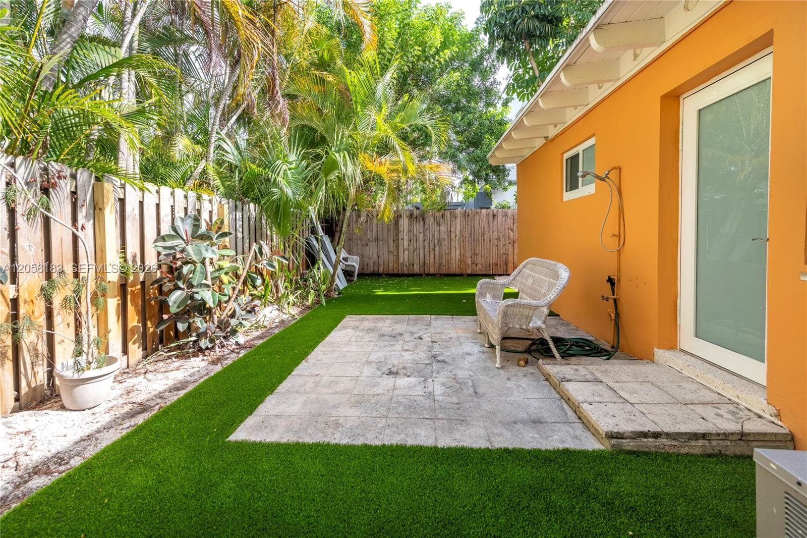 ARTIST COLONY CONDO · #4 in Fort Lauderdale - Photo 2