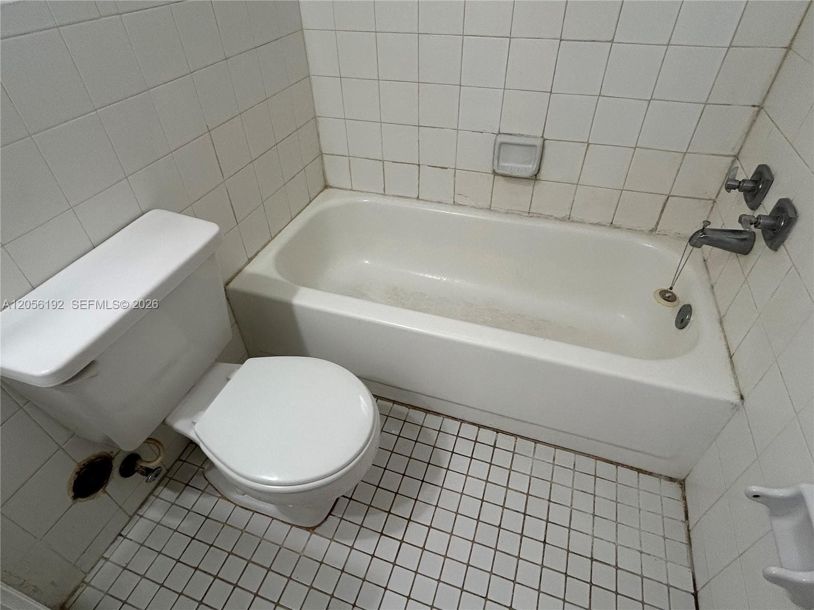 MADISON CONDO · #14 in Hollywood - Photo 15