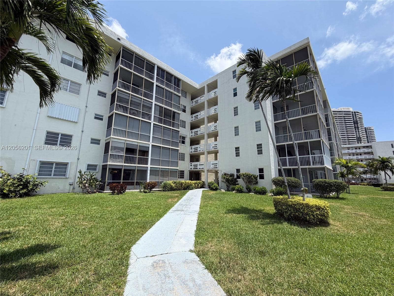 3020 Marcos Dr · #S-307 in Aventura - Photo 16
