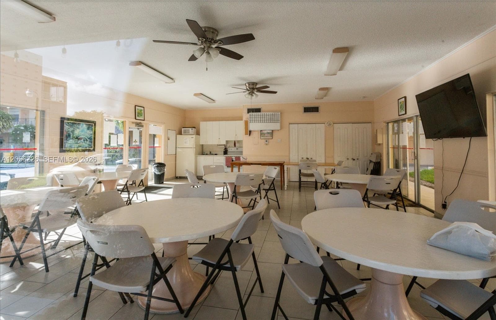 Warrenton House · #218 in Hollywood - Photo 19