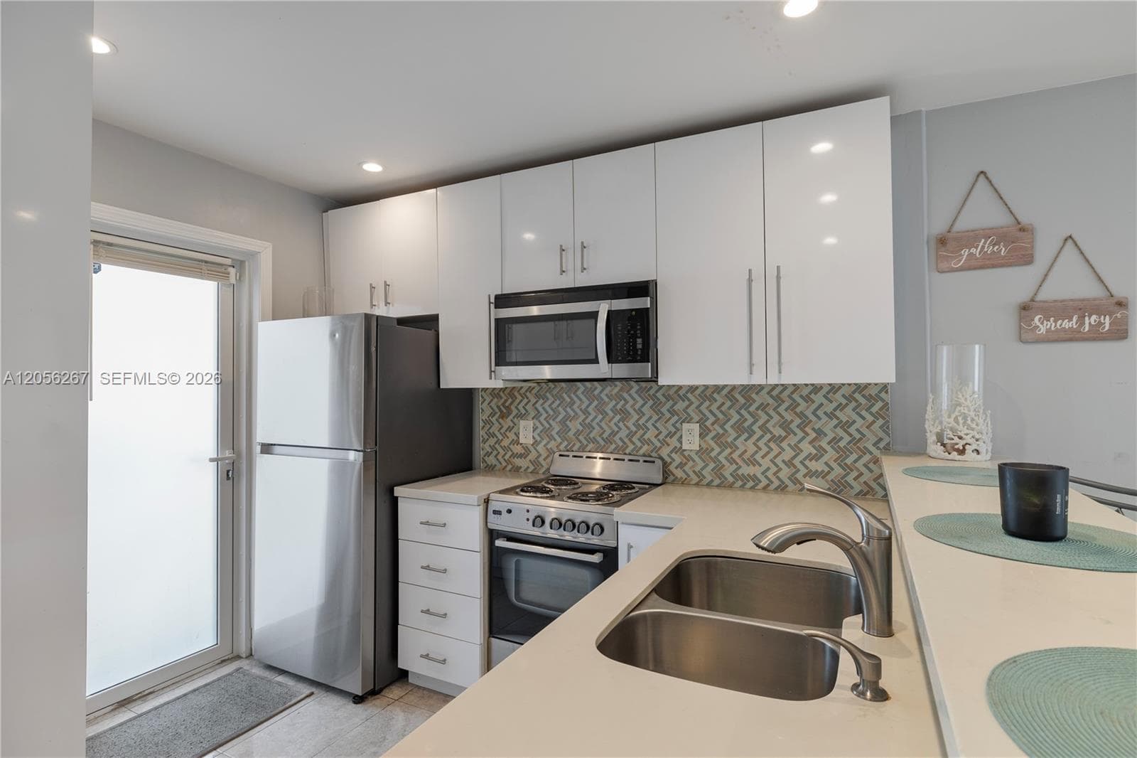NORTH LEISURE GARDENS · #222 in Lauderdale By The Sea - Photo 6