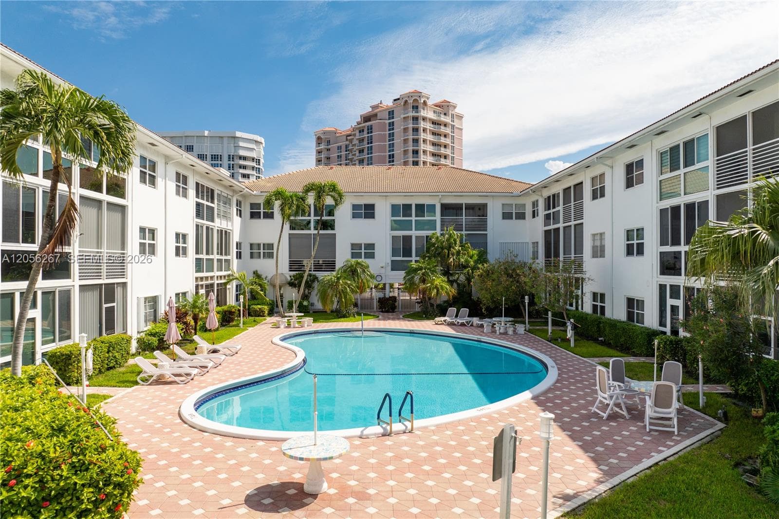 NORTH LEISURE GARDENS · #222 in Lauderdale By The Sea - Photo 16