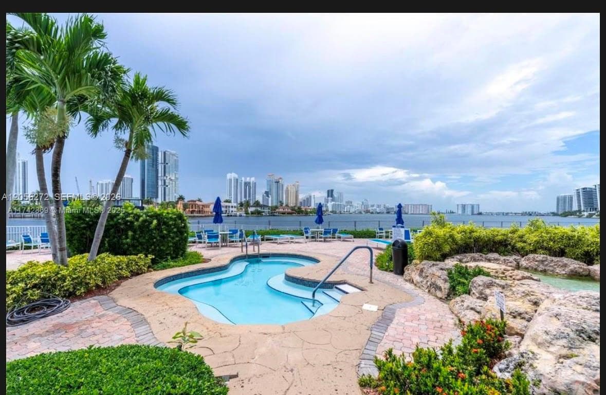 Mystic Pointe Tower 200 · #304 in Aventura - Photo 39