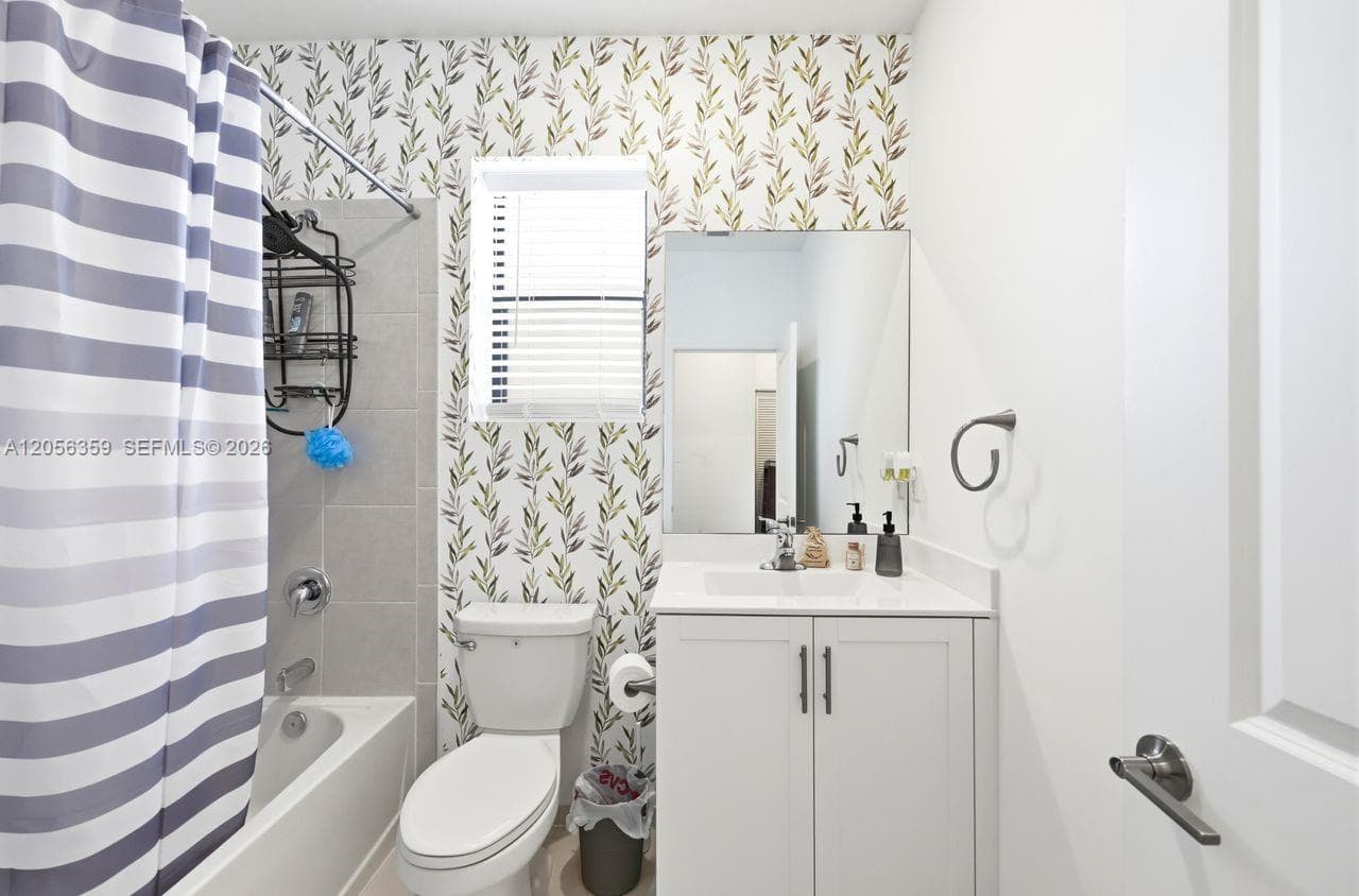 Bathroom 2