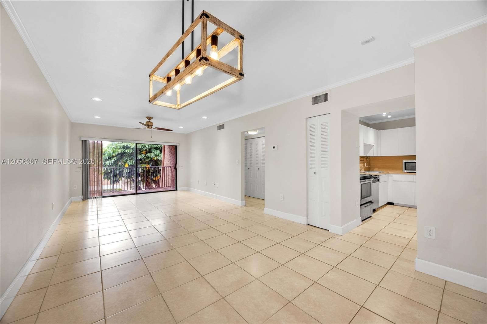 SUNRISE POINT CONDO BLDG · #207 in Pinecrest - Photo 7
