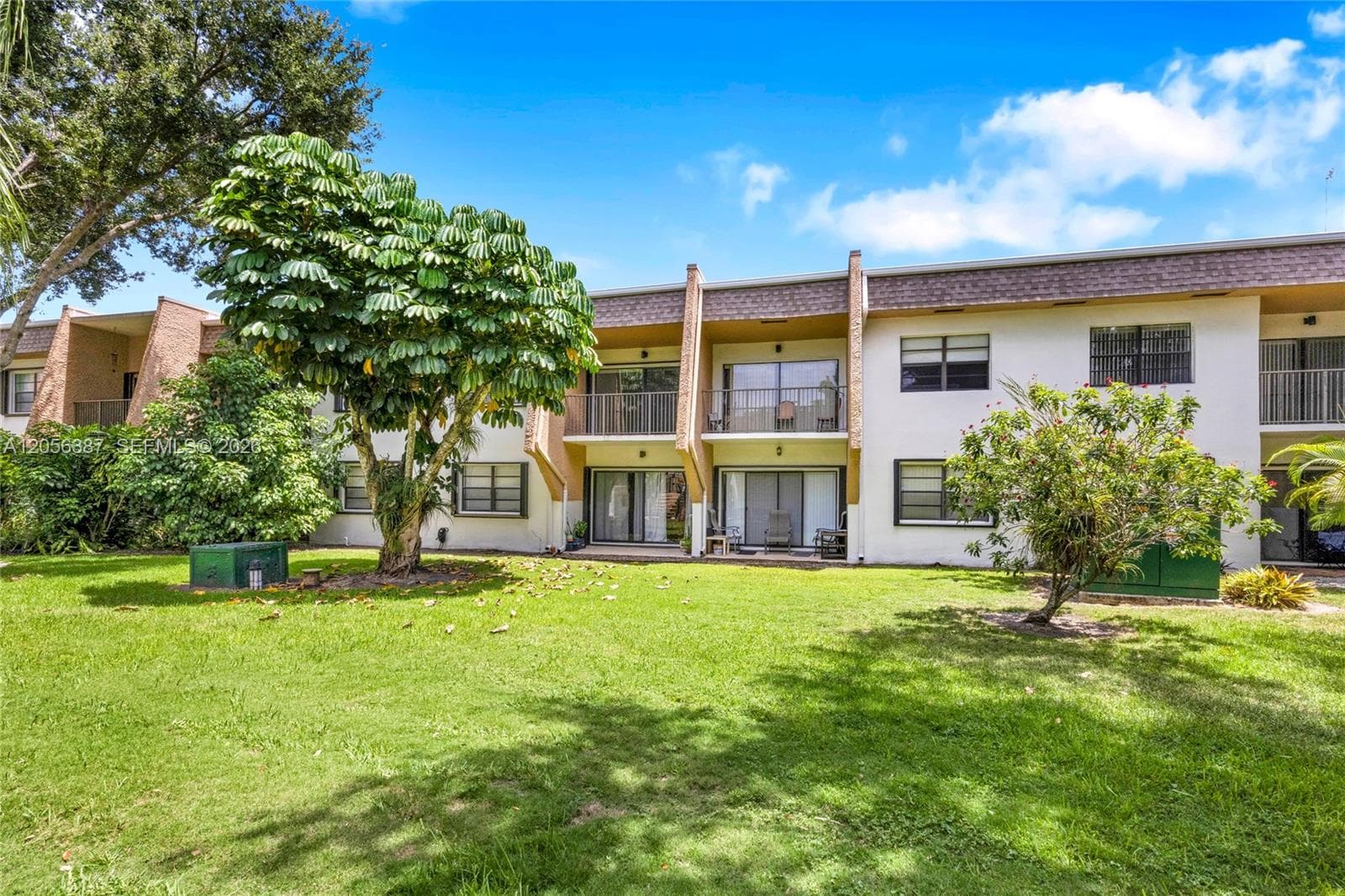 SUNRISE POINT CONDO BLDG · #207 in Pinecrest - Photo 25