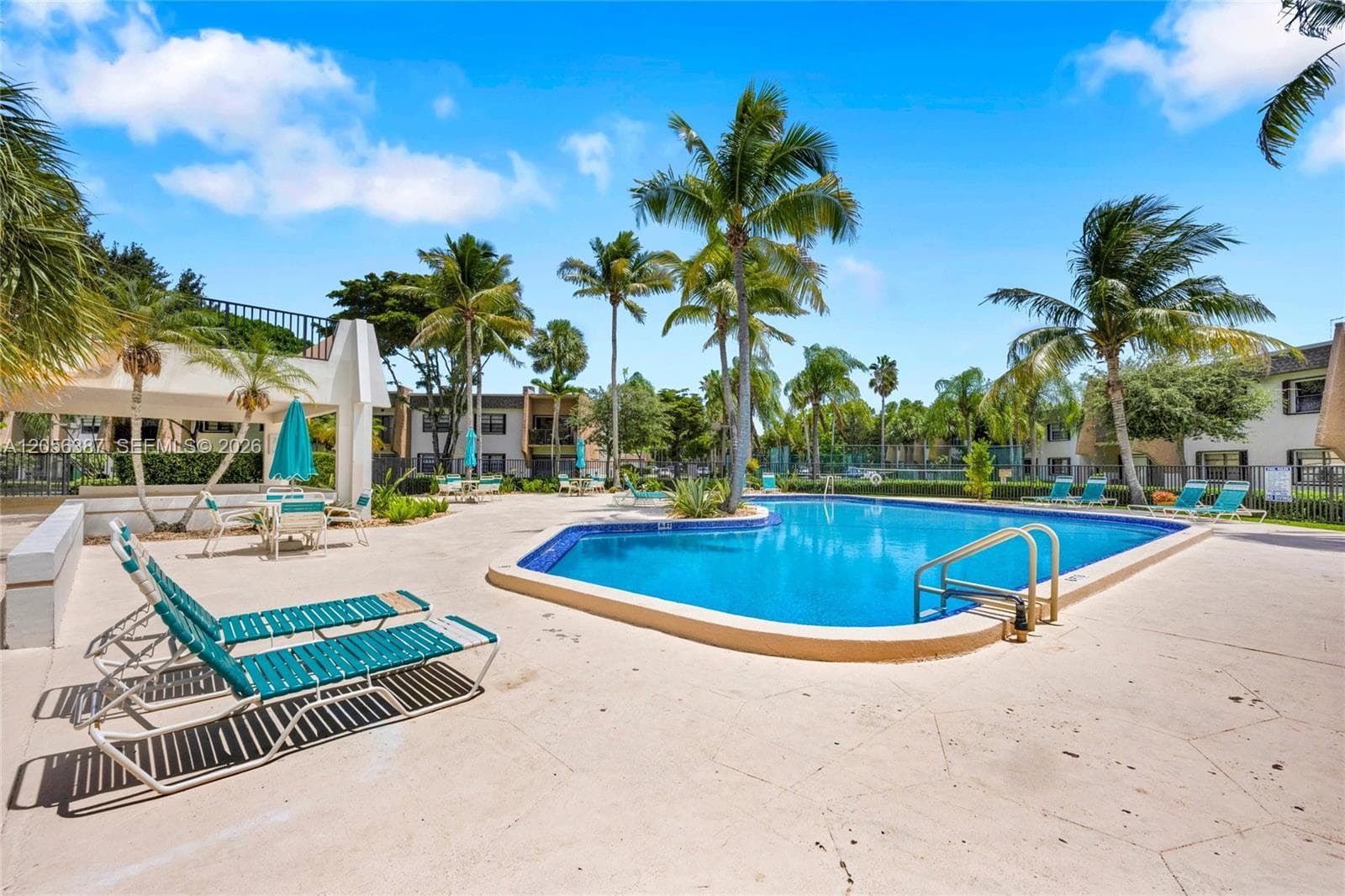 SUNRISE POINT CONDO BLDG · #207 in Pinecrest - Photo 21