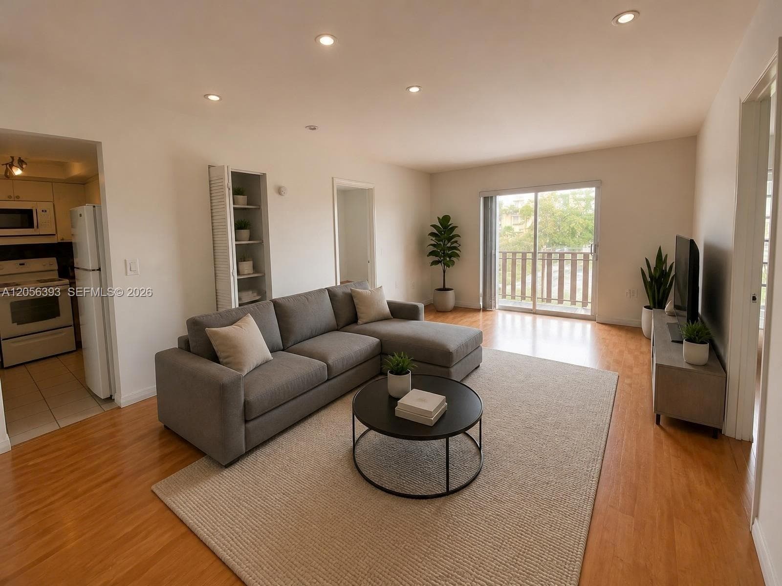 SUNSET VILLAS · #306-1 in Miami - Photo 4