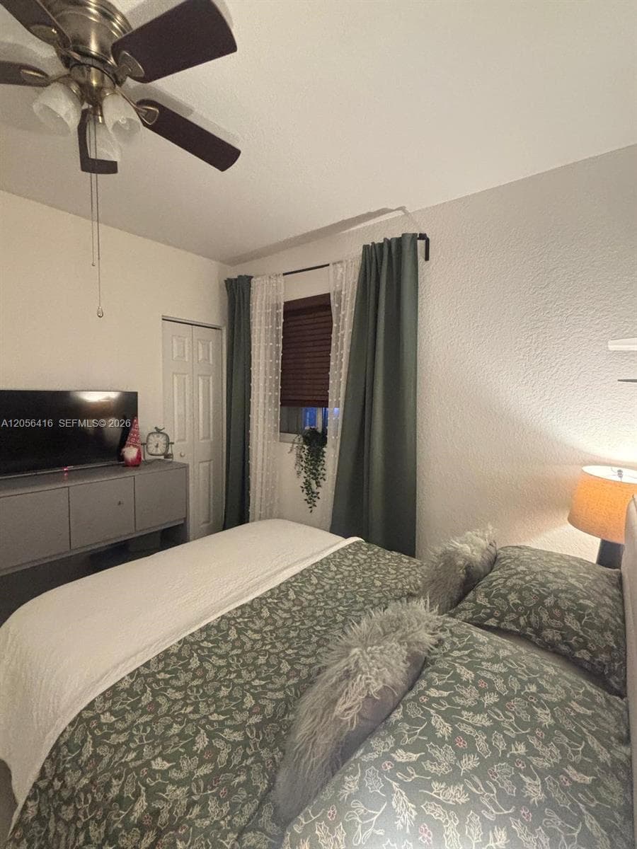 657 SE 31st Ave #0 photo 13