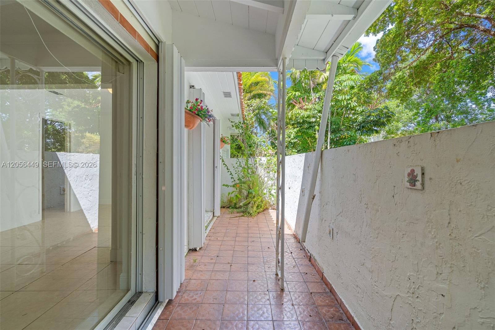 1540 Dorado Ave photo 11