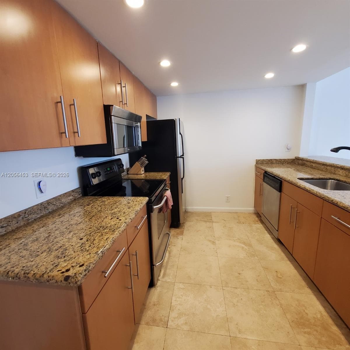 James Central Towers · #403 in Miami Beach - Photo 8
