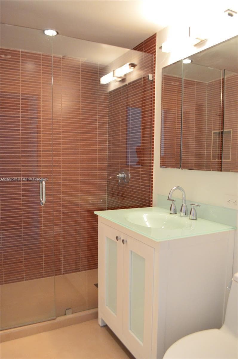 BAYSHORE CO OP INC · #1003 in Miami - Photo 15
