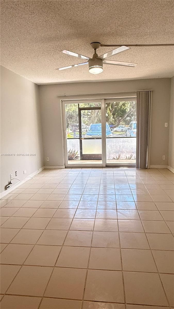 CASA DEL RIO CONDO · #1100 in Boca Raton - Photo 8