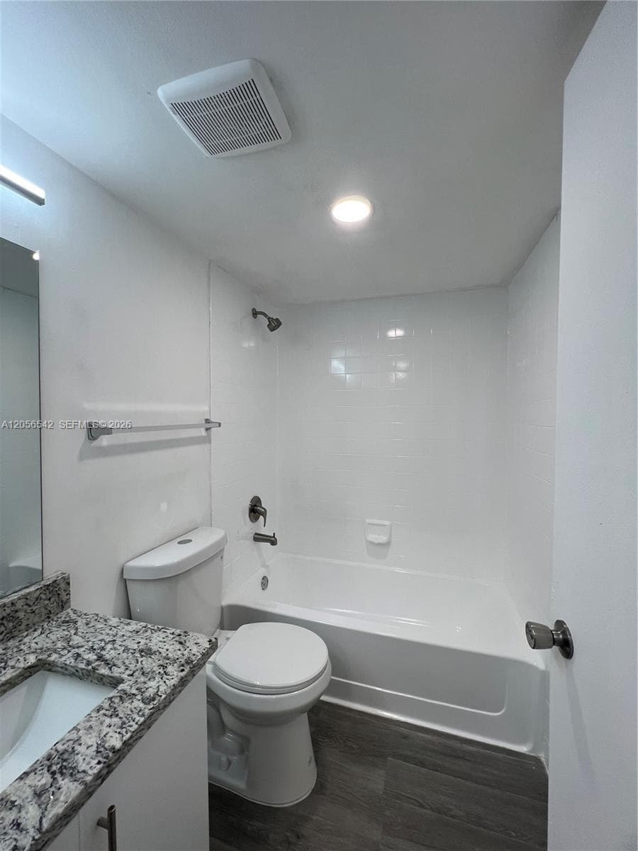 VILLA BELLINI CONDO · #104 in Hialeah - Photo 27