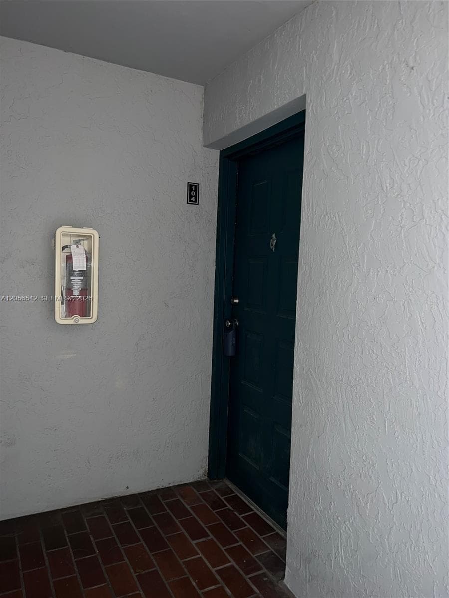 VILLA BELLINI CONDO · #104 in Hialeah - Photo 2
