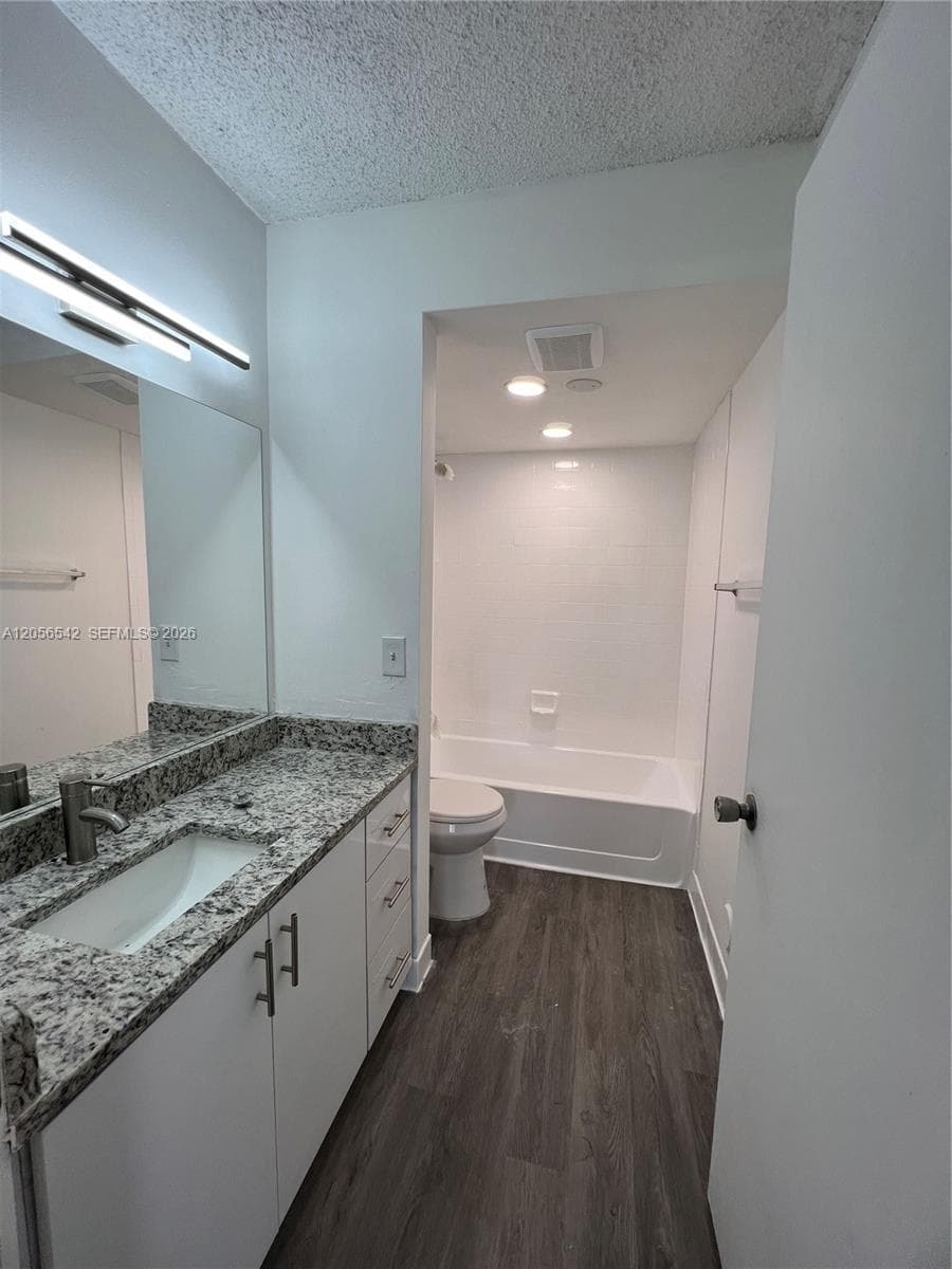 VILLA BELLINI CONDO · #104 in Hialeah - Photo 36