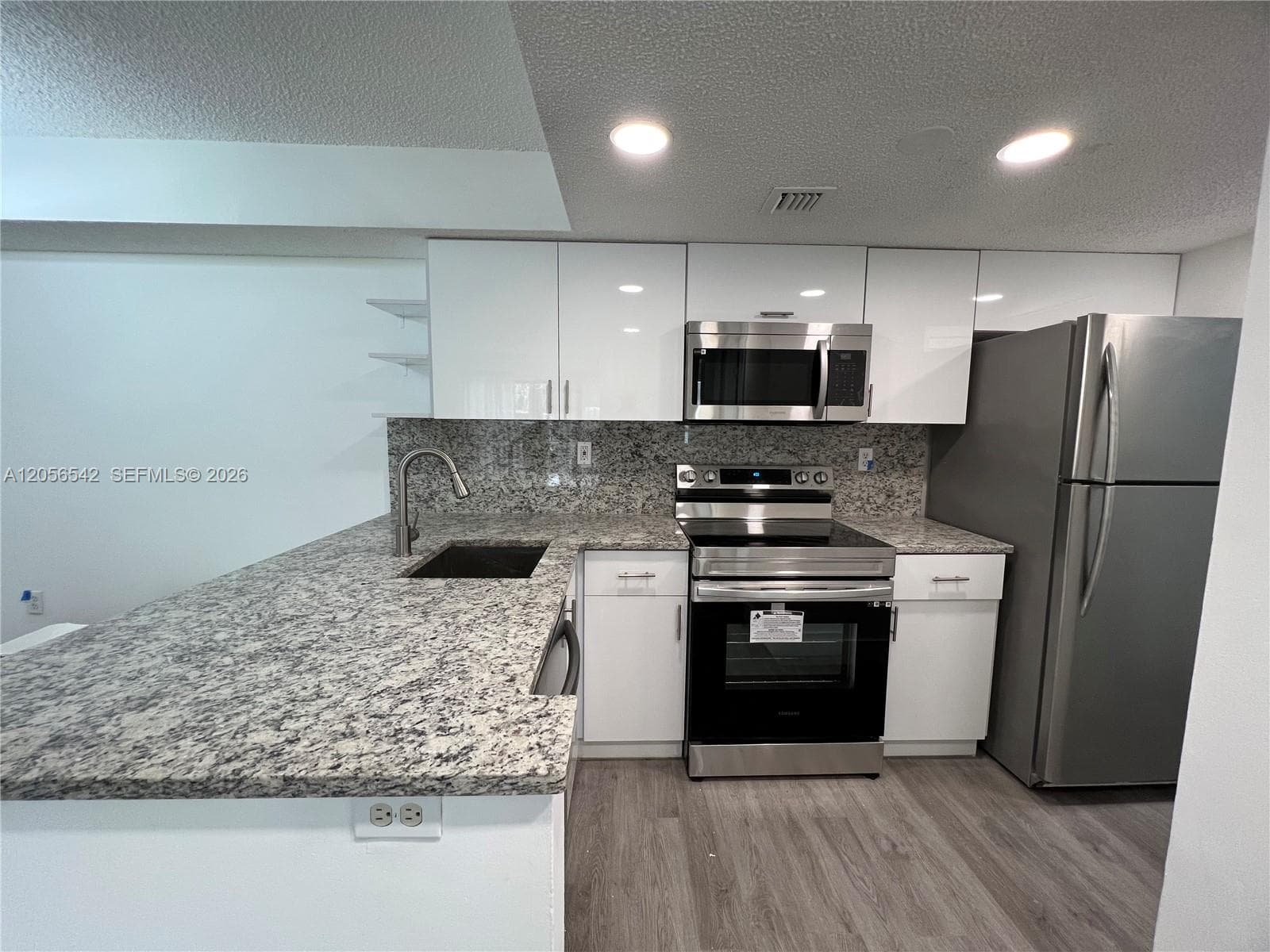 VILLA BELLINI CONDO · #104 in Hialeah - Photo 10