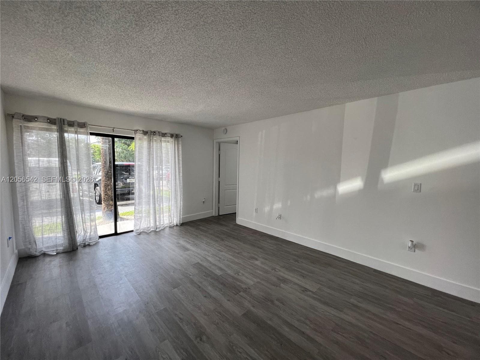 VILLA BELLINI CONDO · #104 in Hialeah - Photo 19