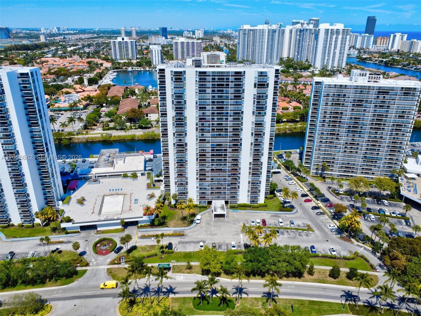 ELDORADO · #2310 in Aventura - Photo 38