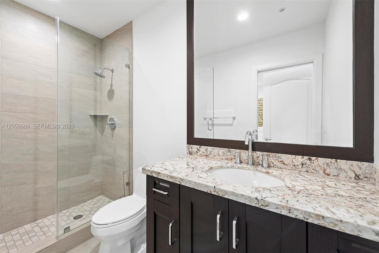 348 Elm St # 10 #B-10 photo 25
