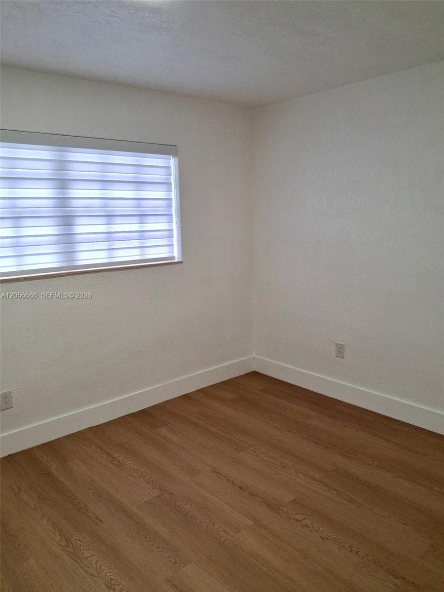 17981 NW 22nd Ct photo 7