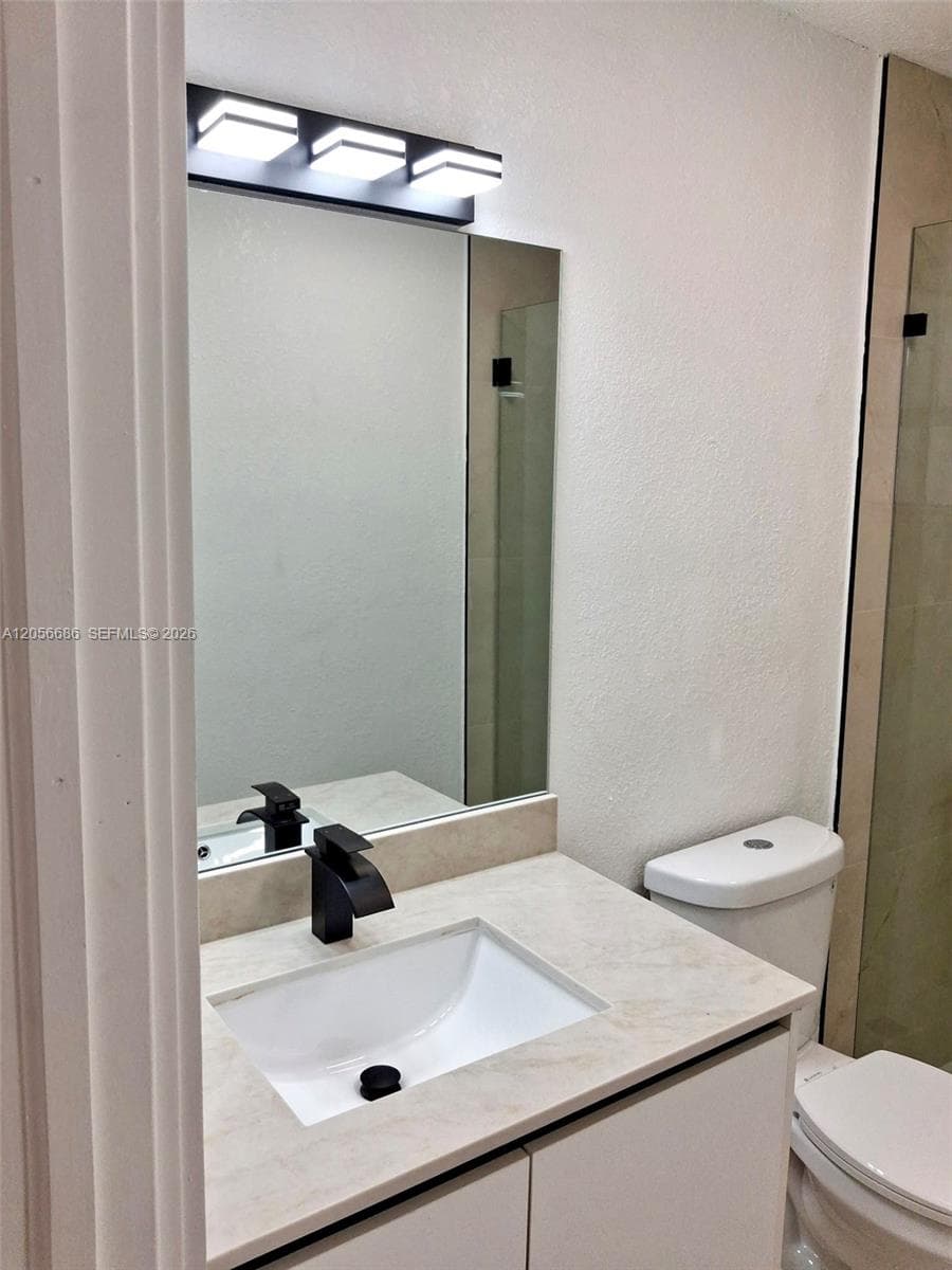 17981 NW 22nd Ct photo 9