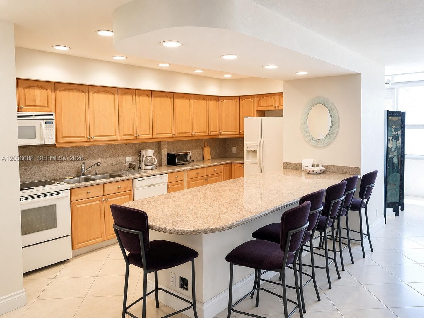 Lanai Condo · #303 in Bal Harbour - Photo 5