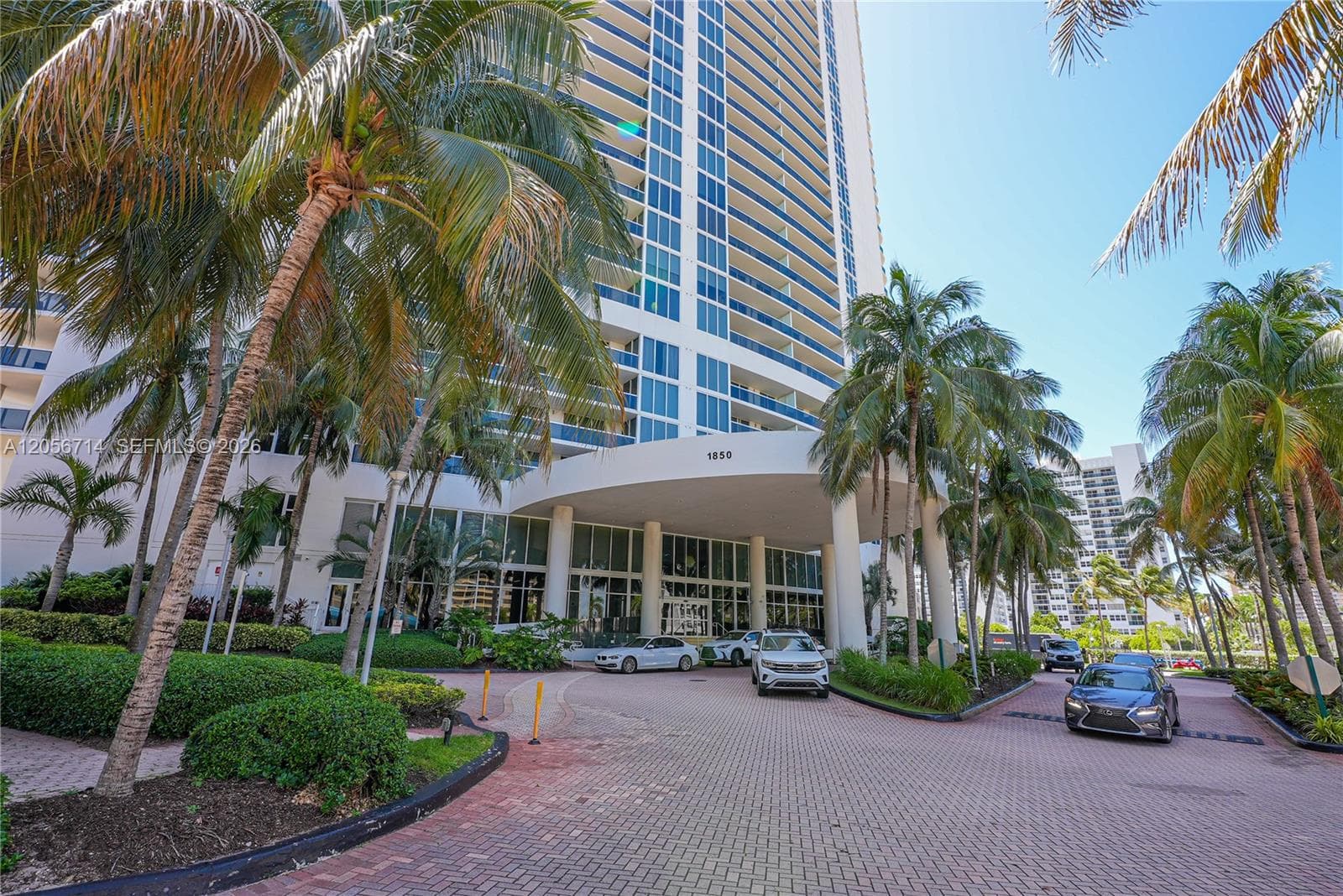 BEACH CLUB CONDO · #2204 in Hallandale Beach - Photo 2