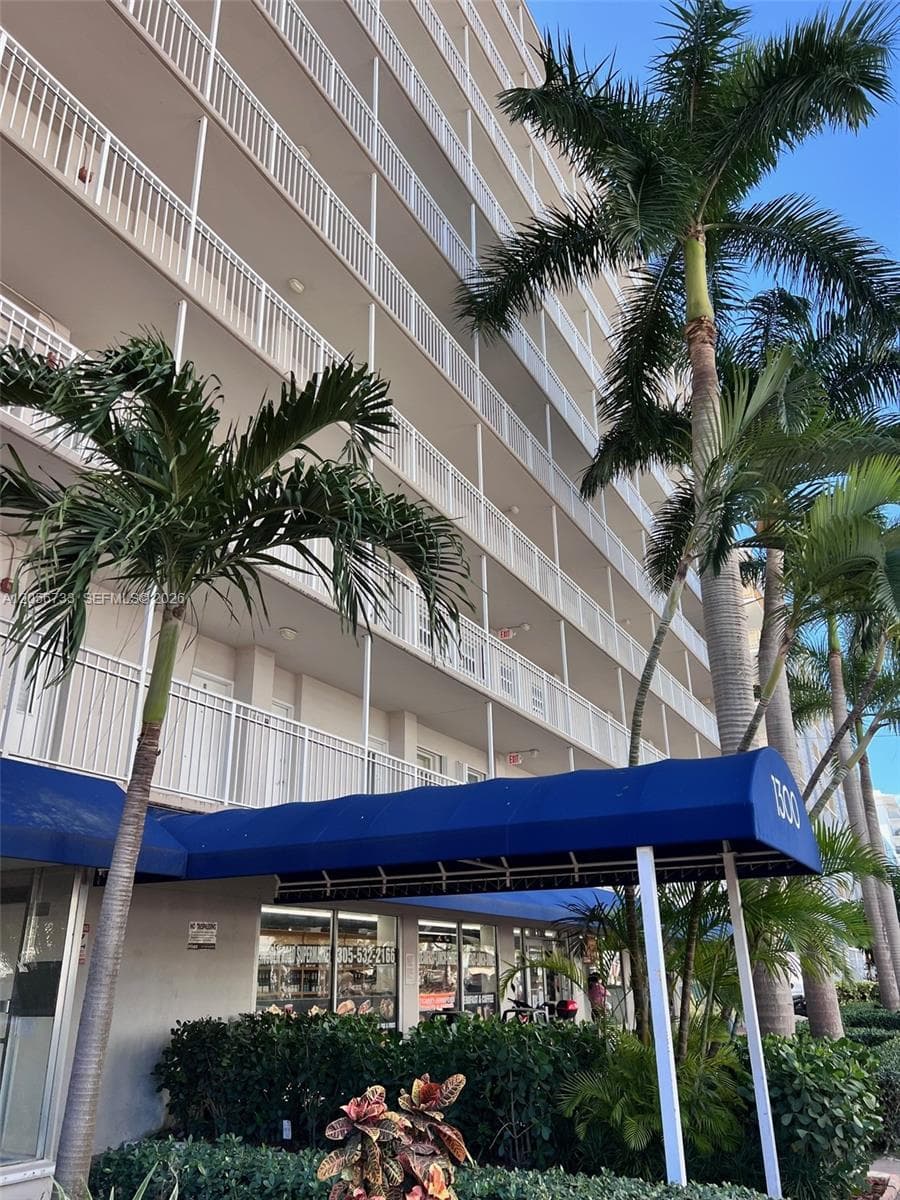 Lincoln Towers · #D304 in Miami Beach - Photo 4