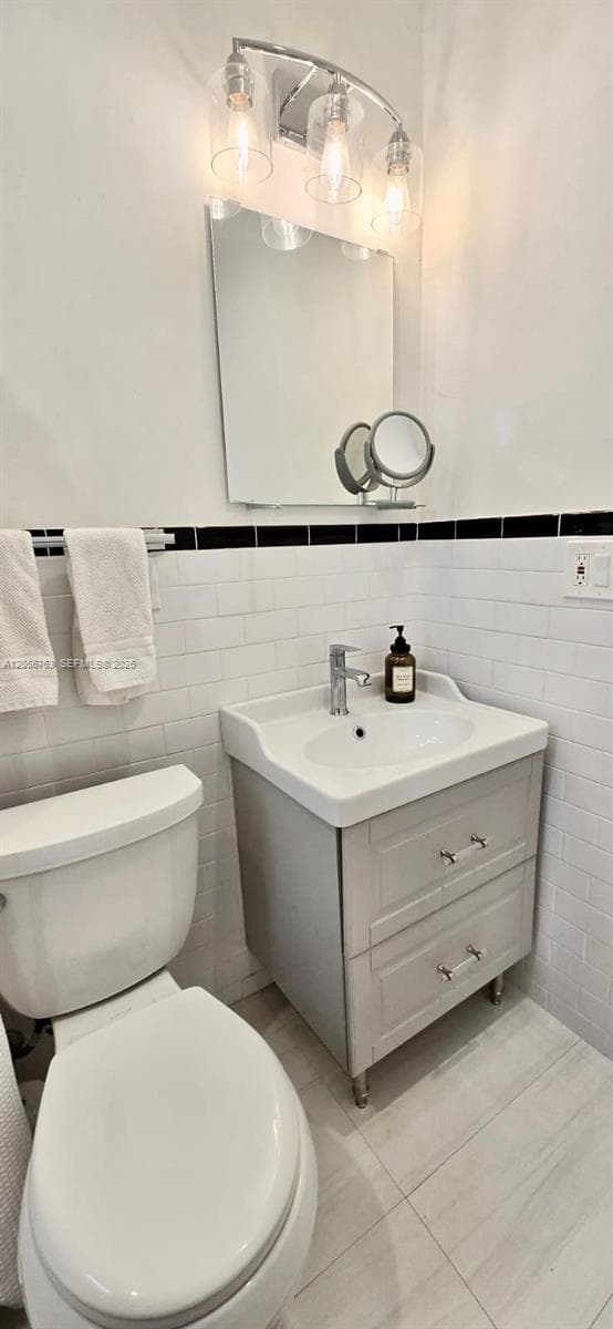 712 SW 9th St #1 photo 13