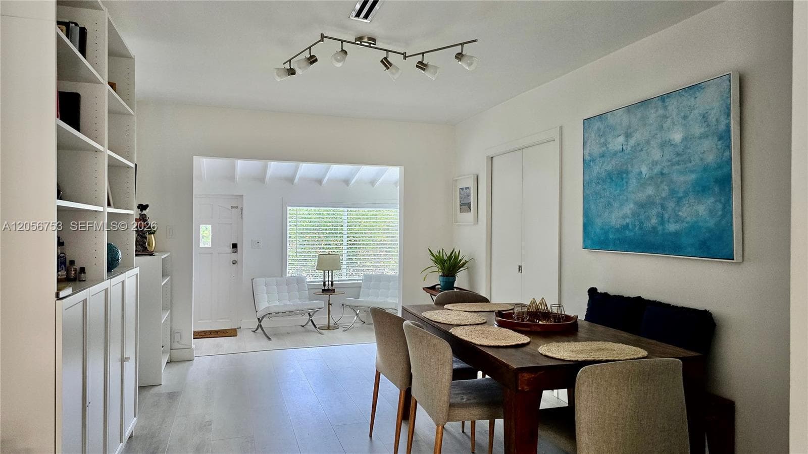 712 SW 9th St #1 photo 5