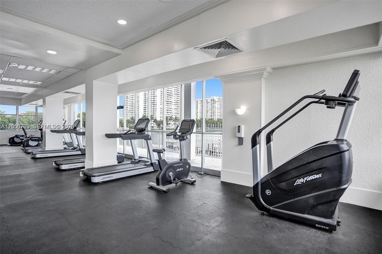 DEL PRADO MARINA · #803 in Aventura - Photo 17