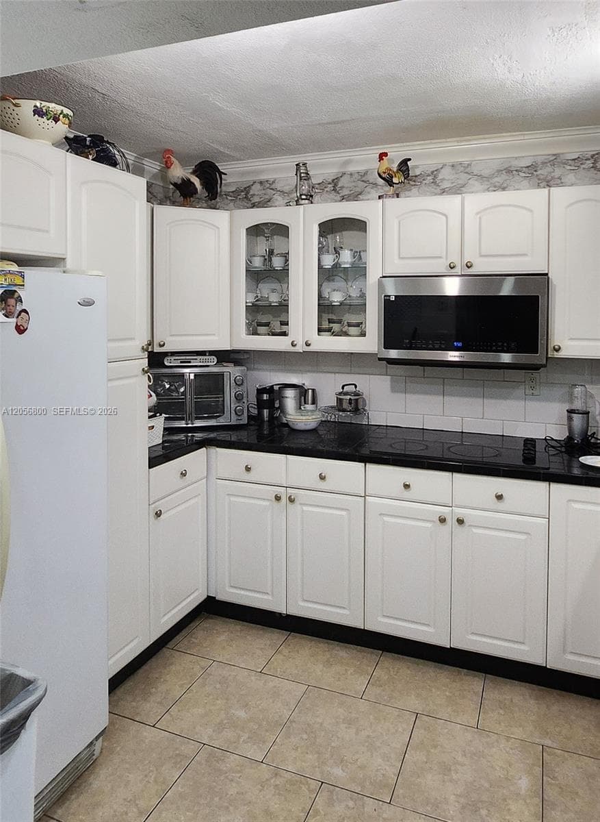 Commodore Plaza condo · #1701 in Aventura - Photo 8