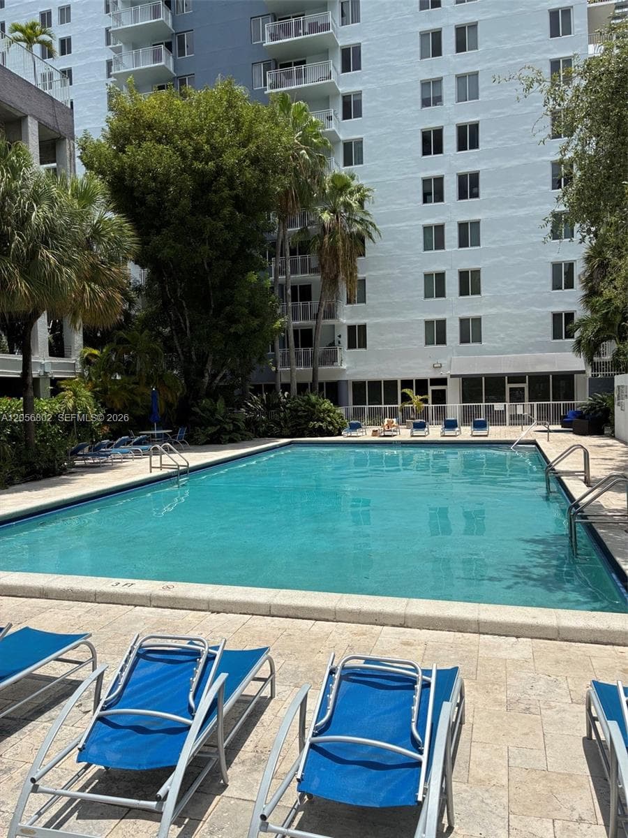 MADISON DOWNTOWN CONDO · #W-406 in Miami - Photo 12