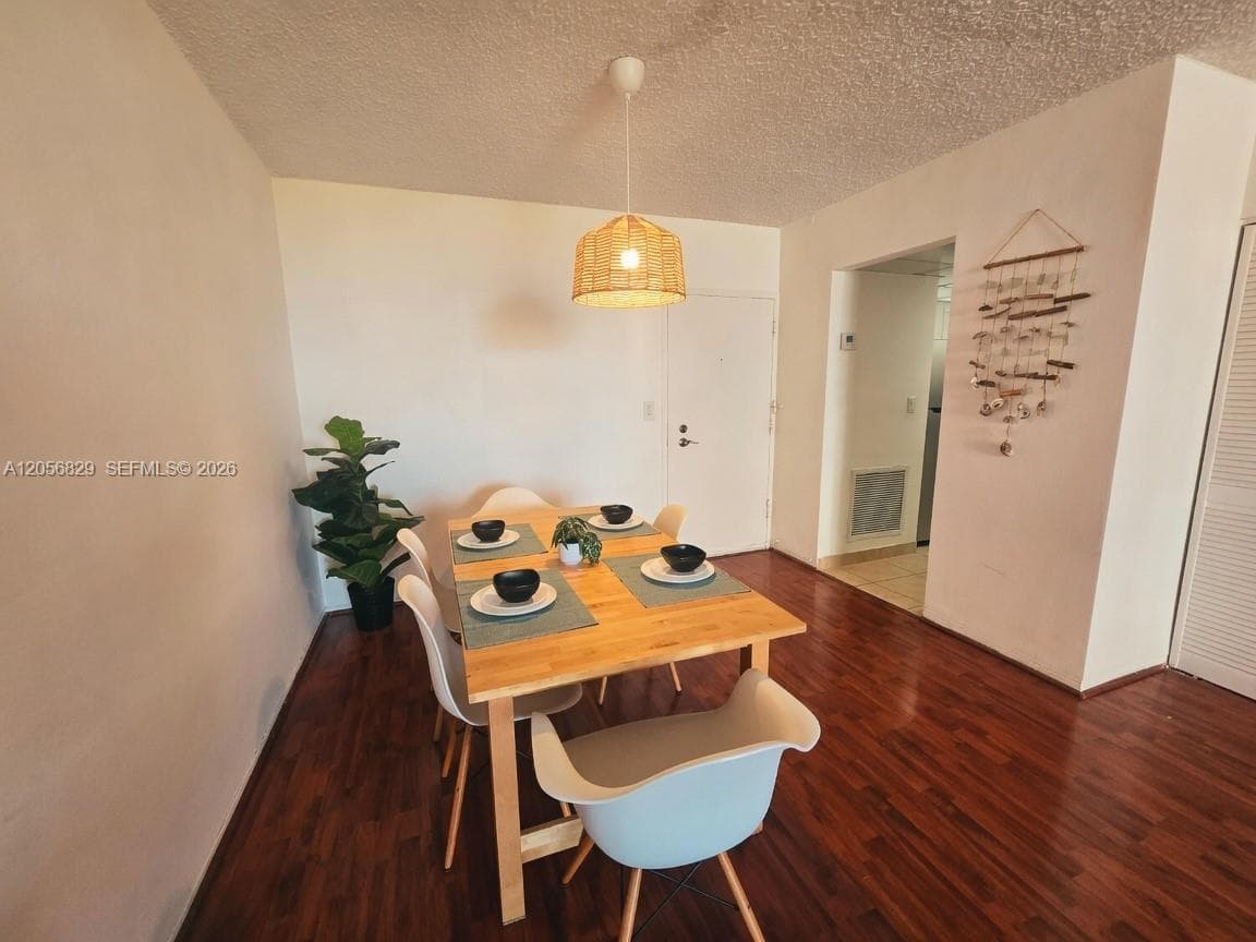 SOUTH BAY CLUB CONDO · #722 in Miami Beach - Photo 7