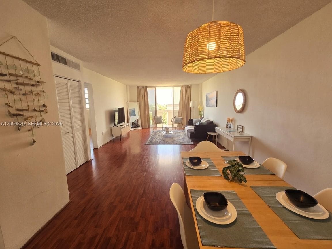 SOUTH BAY CLUB CONDO · #722 in Miami Beach - Photo 8