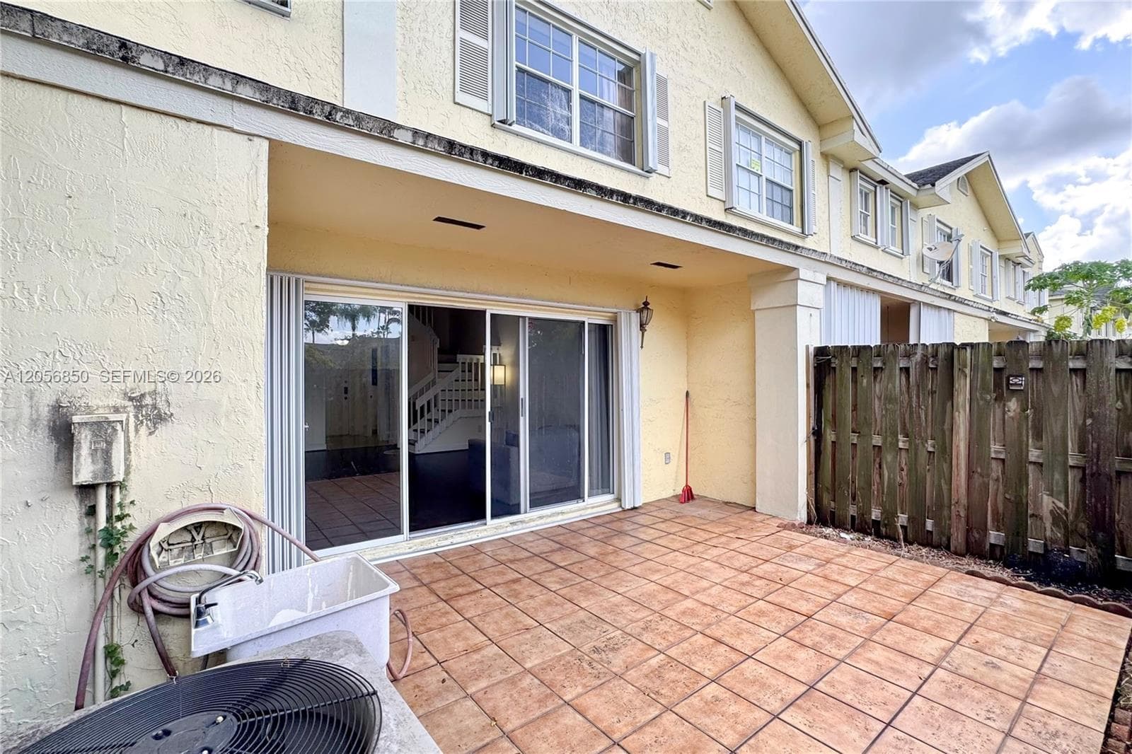 11848 SW 100th St photo 3