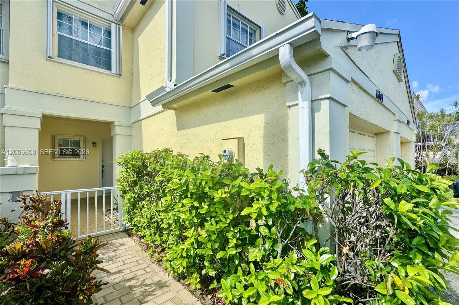 11848 SW 100th St photo 30