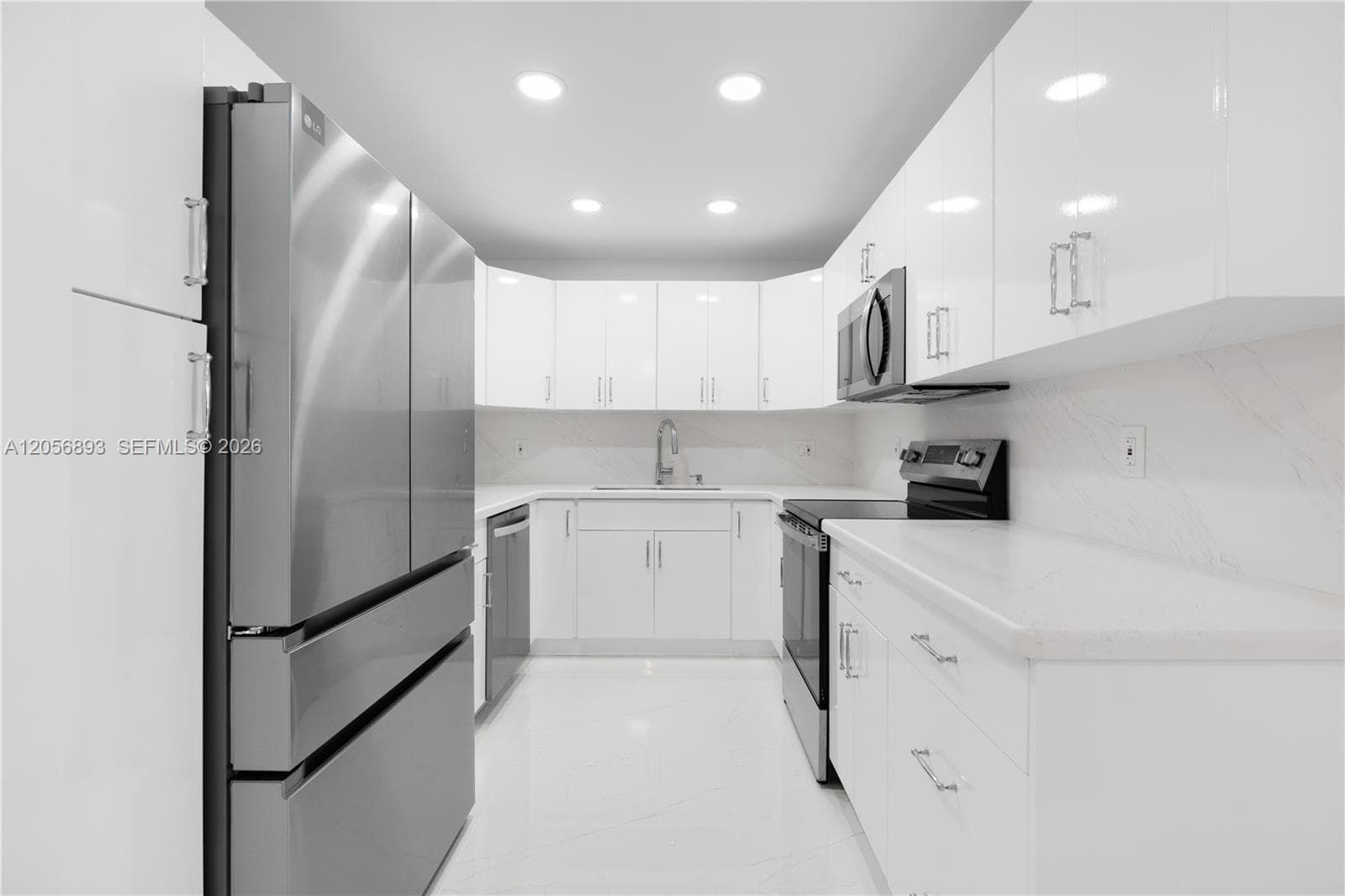 OLYMPUS CONDO · #2405 in Hallandale Beach - Photo 26